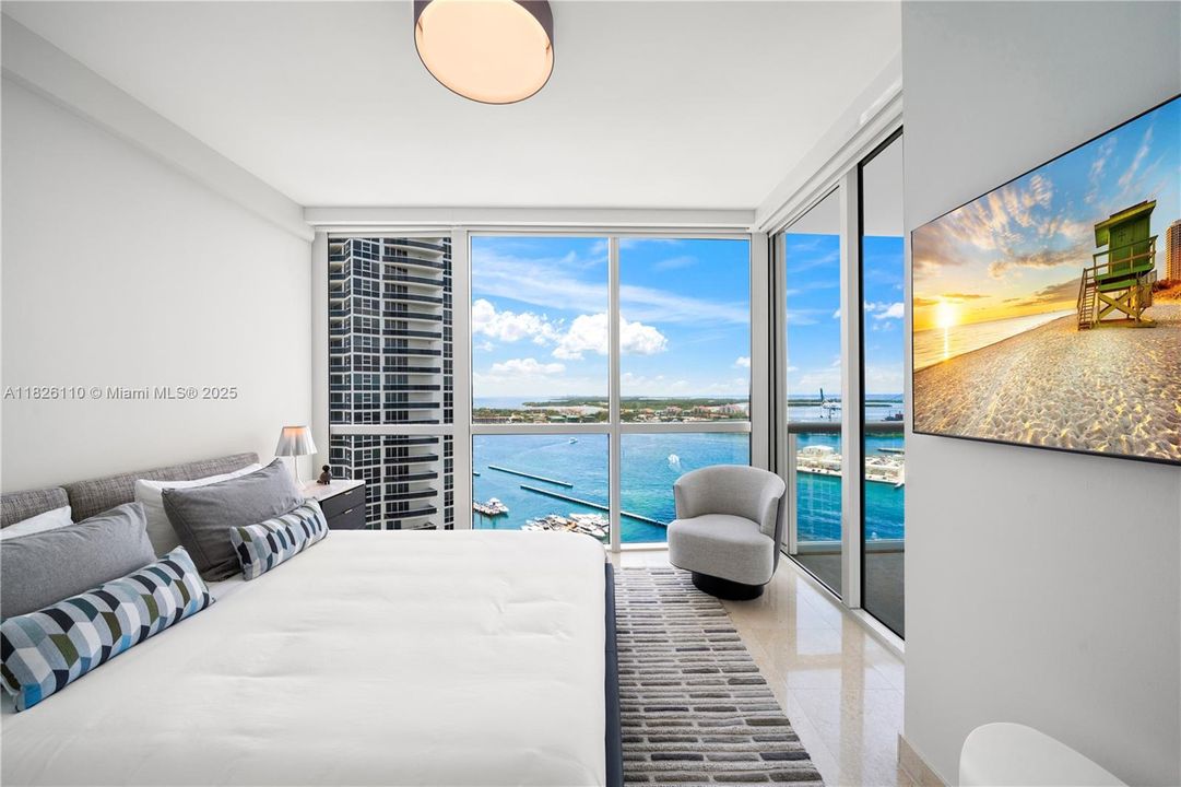 En Venta: $2,695,000 (2 camas, 2 baños, 1750 Pies cuadrados)