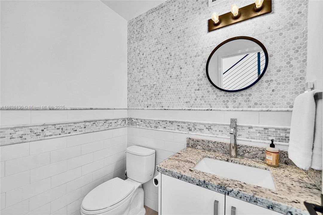 Recently Sold: $1,849,000 (3 beds, 3 baths, 1702 Square Feet)