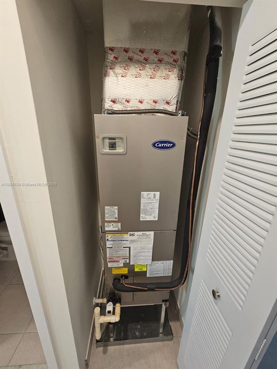 En Venta: $579,500 (3 camas, 2 baños, 1124 Pies cuadrados)