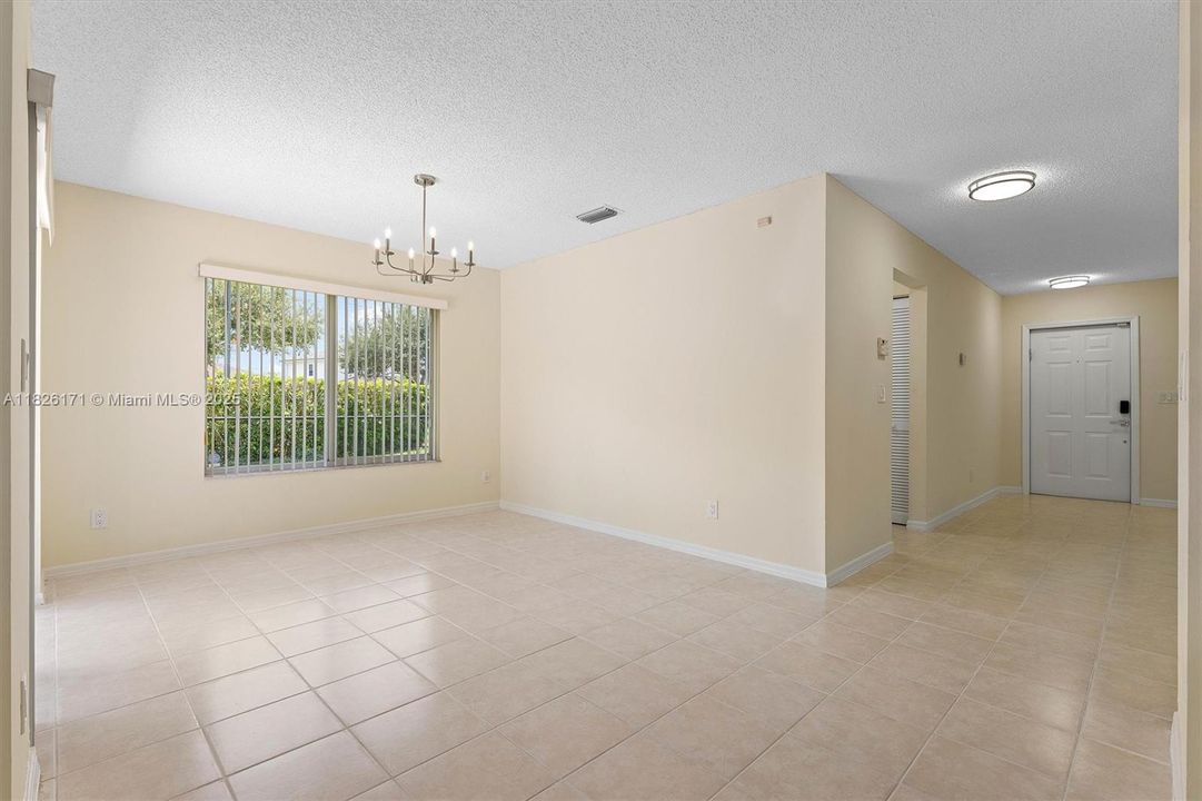 For Sale: $539,990 (4 beds, 2 baths, 1886 Square Feet)