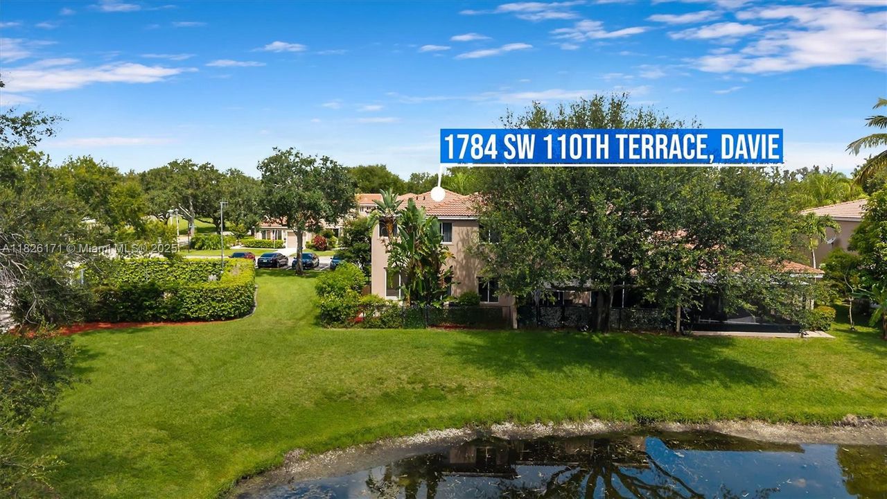 For Sale: $539,990 (4 beds, 2 baths, 1886 Square Feet)