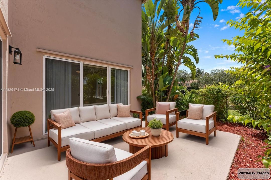 Lakefront View Furnished