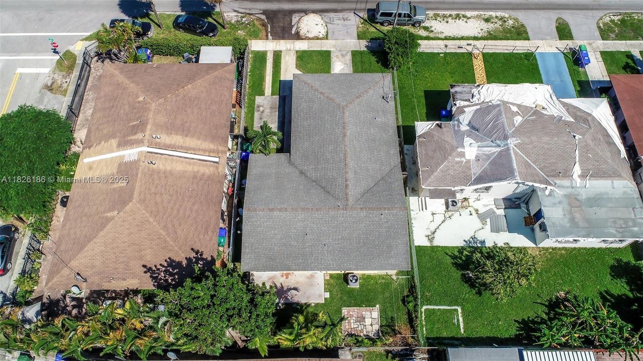 最近售出: $885,000 (0 贝兹, 0 浴室, 1929 平方英尺)