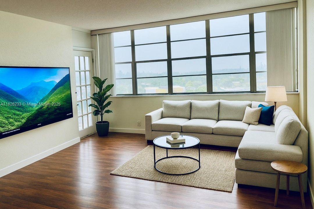 For Sale: $148,005 (1 beds, 1 baths, 790 Square Feet)