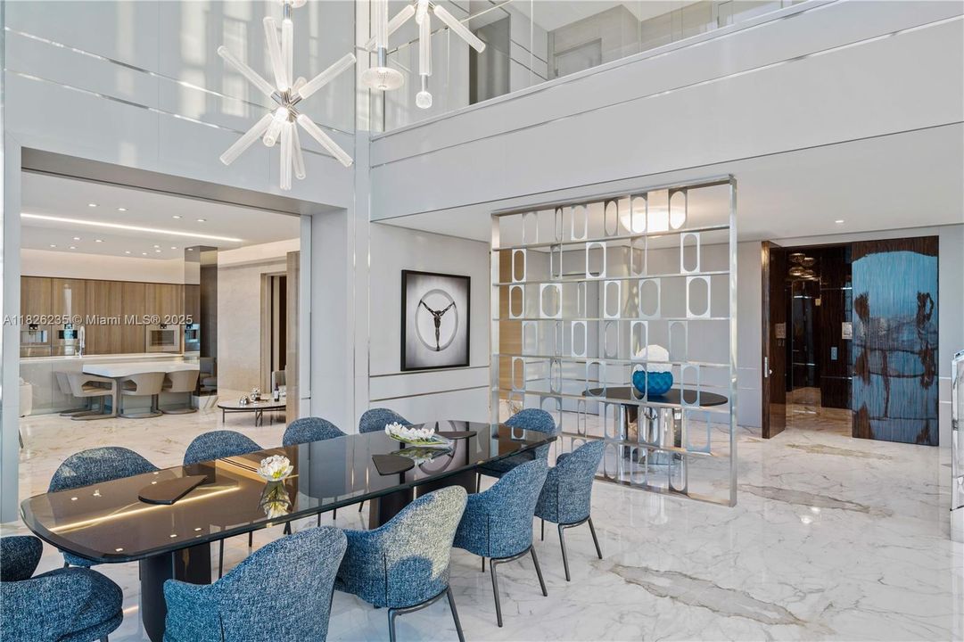 待售: $23,990,000 (4 贝兹, 5 浴室, 9051 平方英尺)