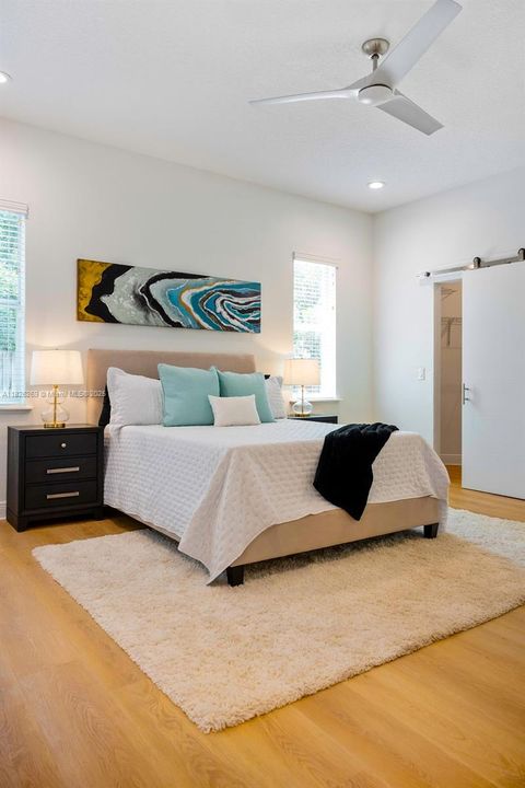 待售: $1,095,000 (4 贝兹, 3 浴室, 2770 平方英尺)