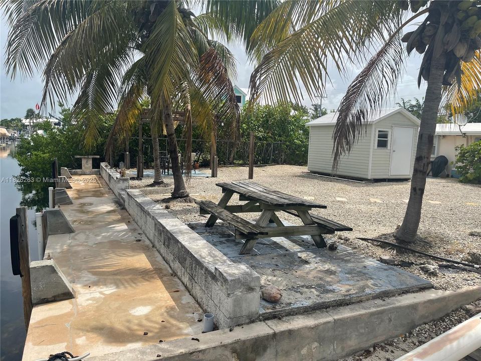 待售: $895,000 (2 贝兹, 1 浴室, 891 平方英尺)