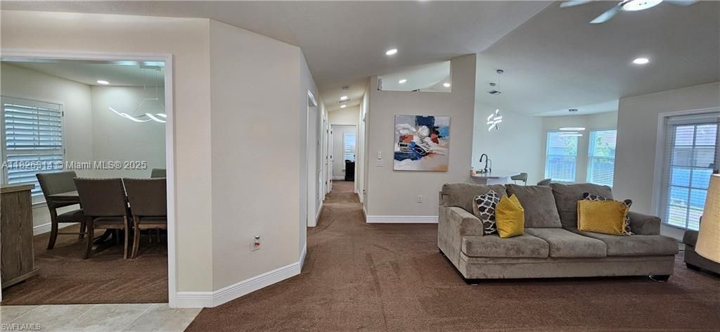 Недавно продано: $349,900 (4 спален, 2 ванн, 0 Квадратных фут)