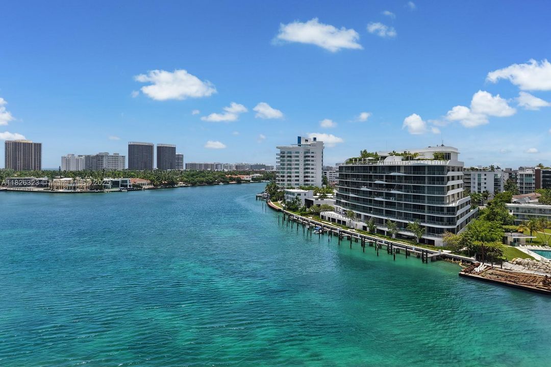 For Sale: $1,990,000 (2 beds, 2 baths, 1646 Square Feet)