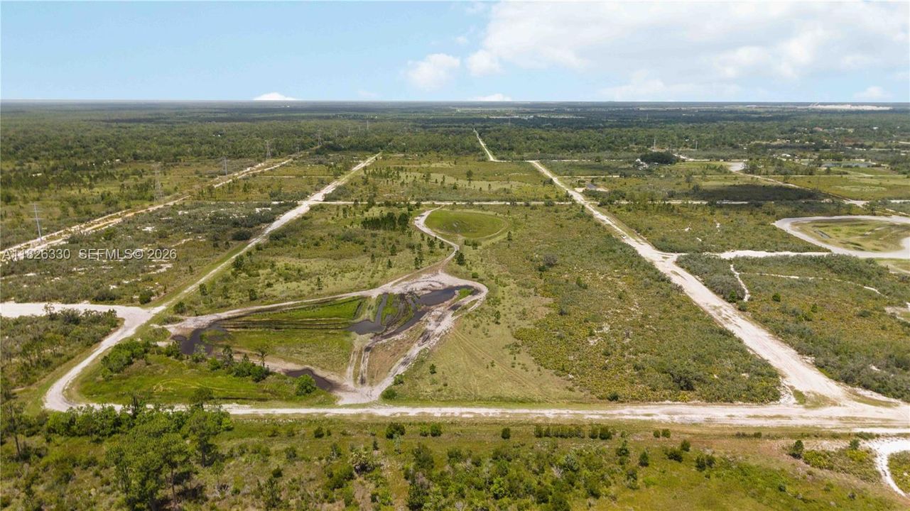 На продажу: $50,000 (1.98 acres)