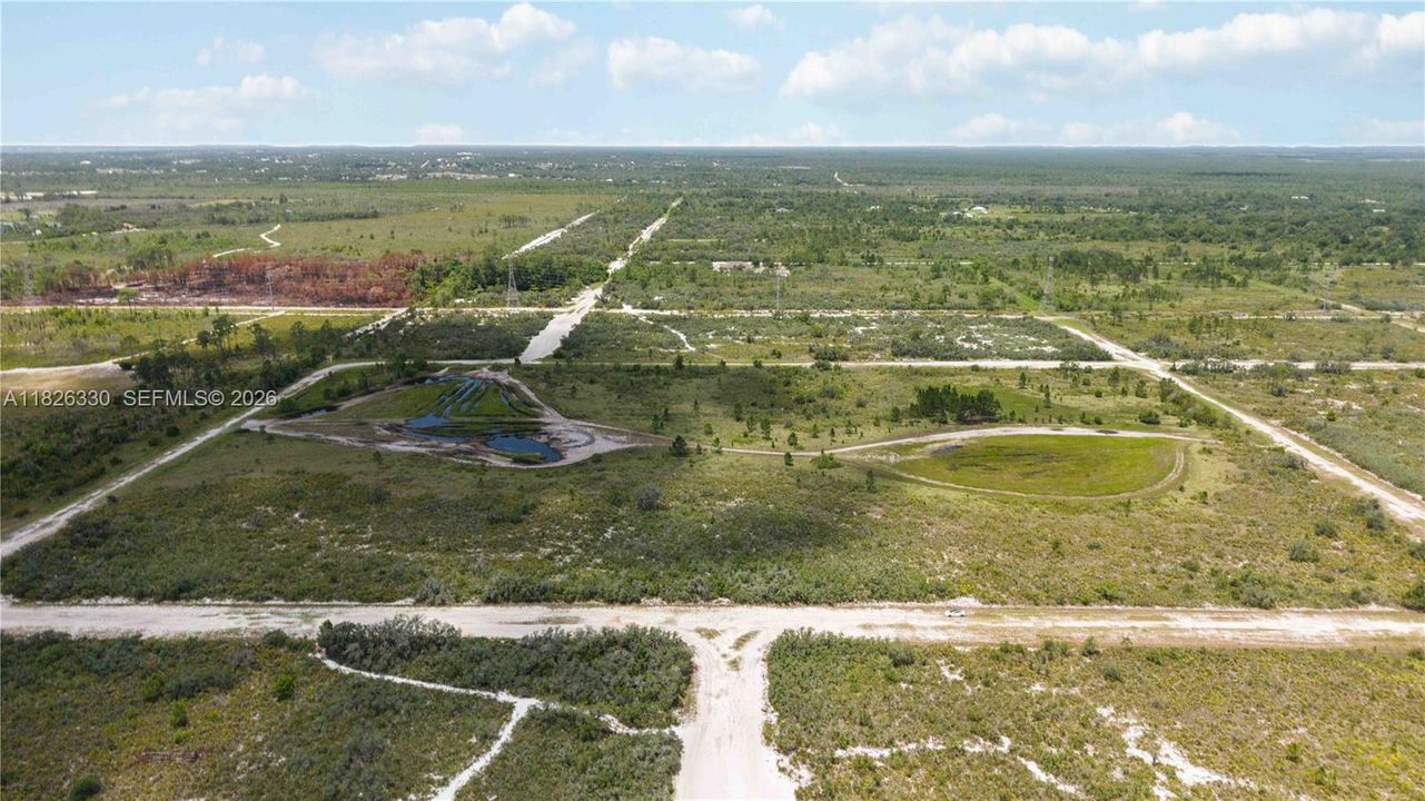 На продажу: $50,000 (1.98 acres)