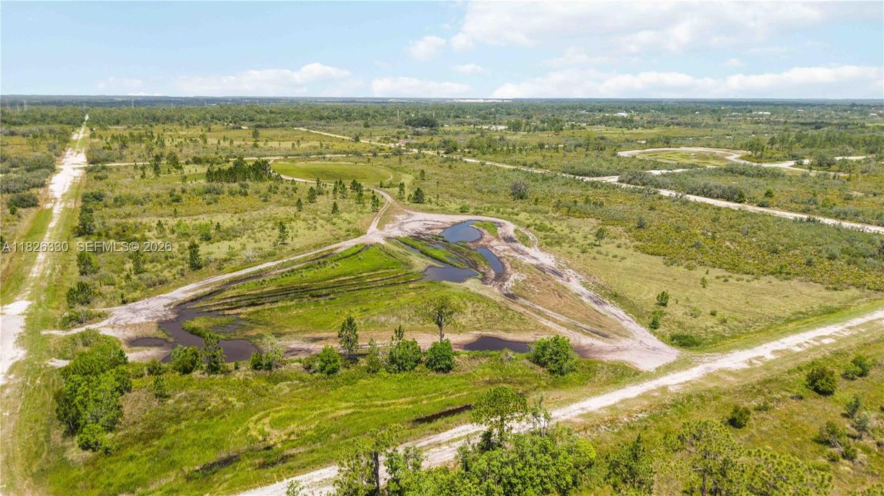 На продажу: $50,000 (1.98 acres)