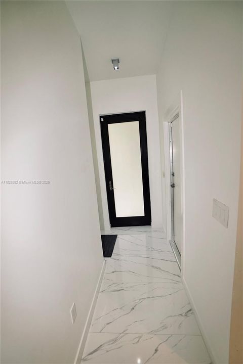 Vendido Recientemente: $1,597,000 (3 camas, 3 baños, 2072 Pies cuadrados)