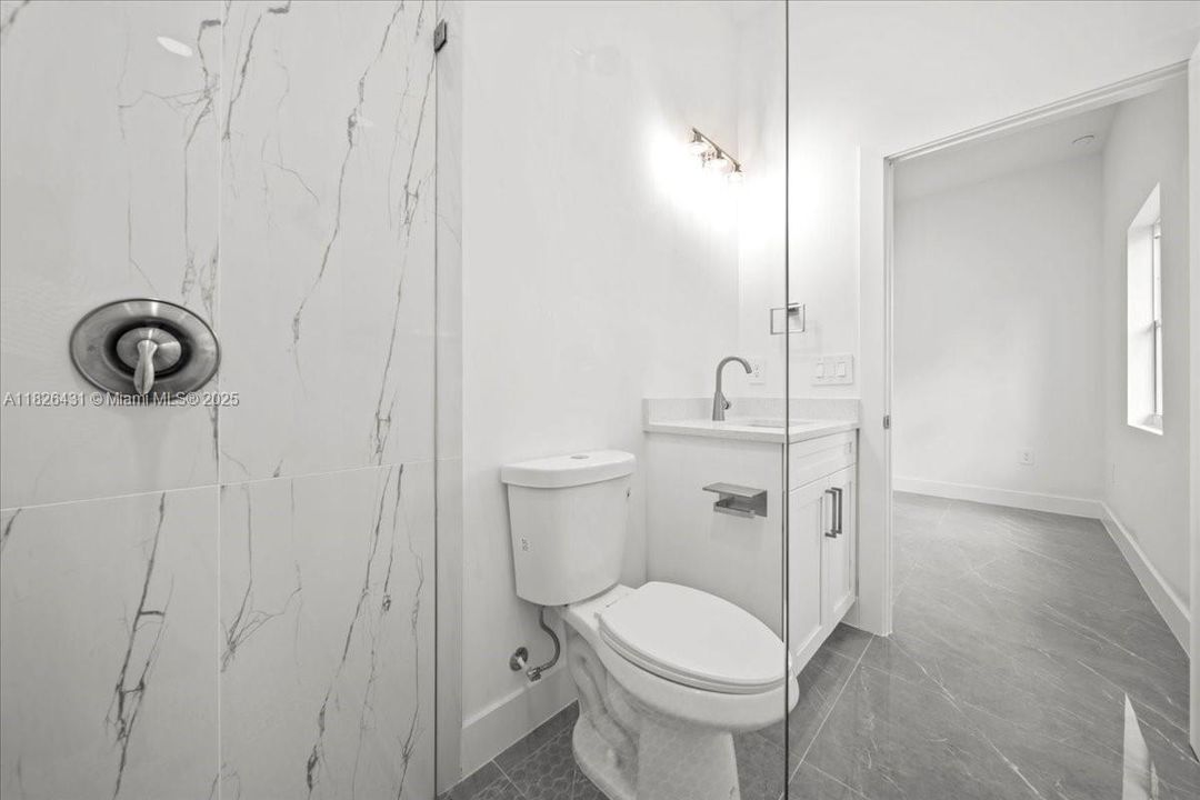 Vendido Recientemente: $276,000 (3 camas, 3 baños, 0 Pies cuadrados)