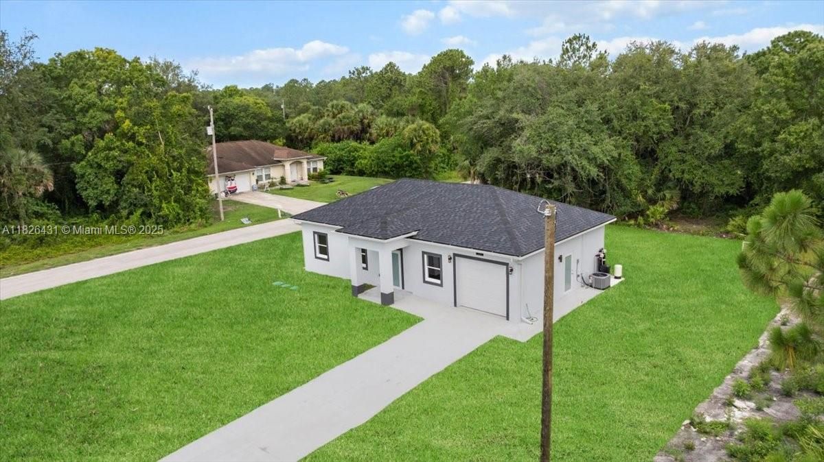 Vendido Recientemente: $276,000 (3 camas, 3 baños, 0 Pies cuadrados)