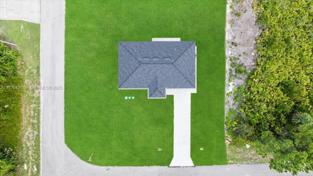 Vendido Recientemente: $276,000 (3 camas, 3 baños, 0 Pies cuadrados)