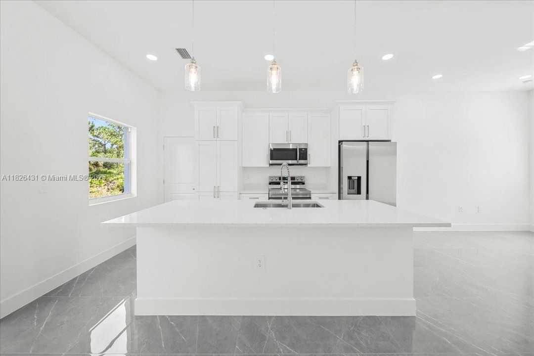 Vendido Recientemente: $276,000 (3 camas, 3 baños, 0 Pies cuadrados)