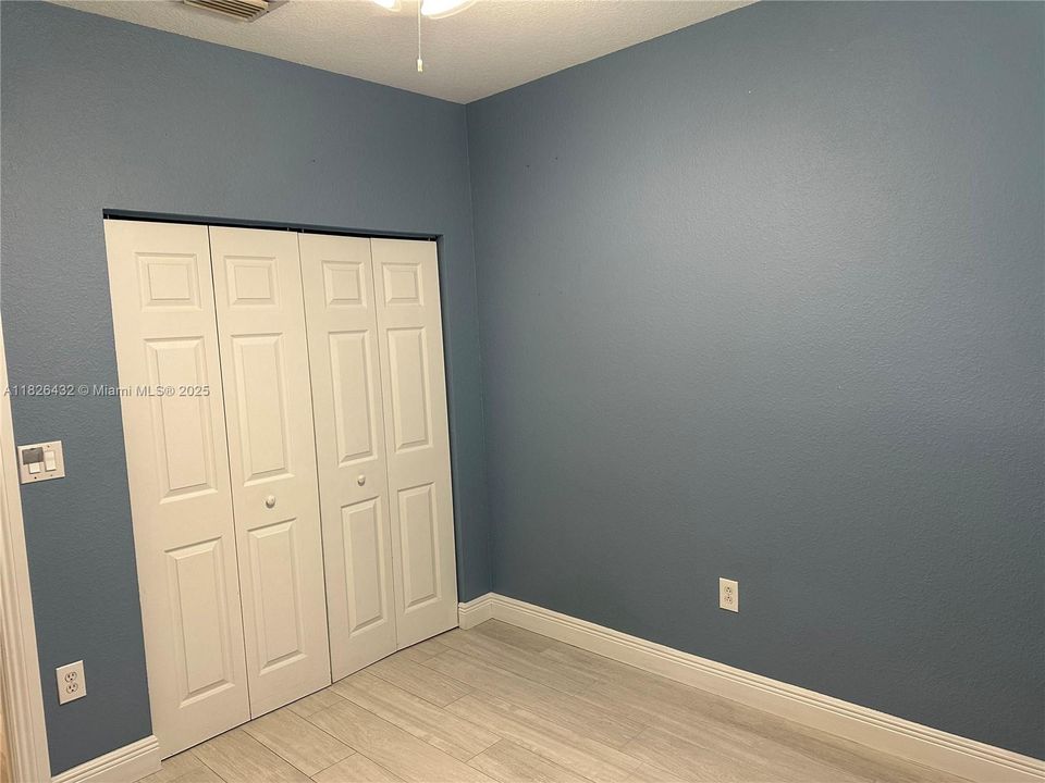 Recently Rented: $4,500 (4 beds, 2 baths, 1900 Square Feet)