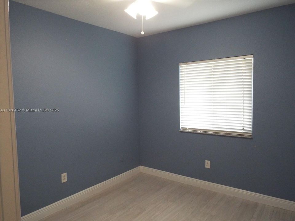 Recently Rented: $4,500 (4 beds, 2 baths, 1900 Square Feet)