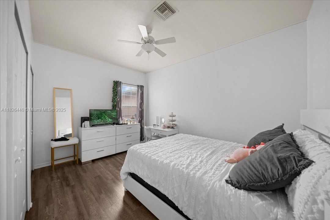 待售: $225,000 (3 贝兹, 2 浴室, 0 平方英尺)