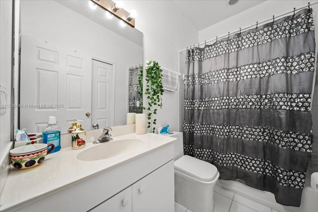 待售: $225,000 (3 贝兹, 2 浴室, 0 平方英尺)