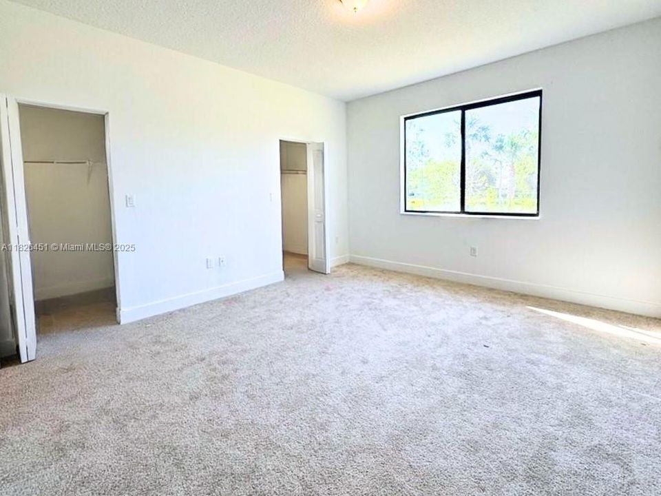 For Sale: $479,900 (3 beds, 2 baths, 1726 Square Feet)