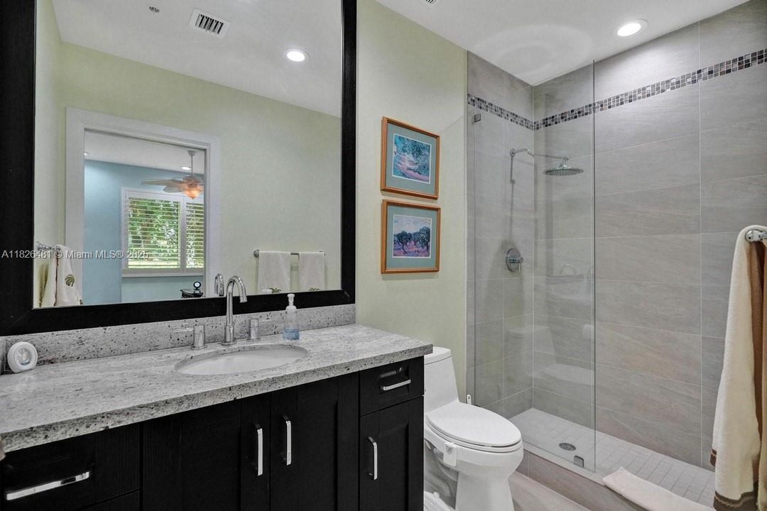 En Venta: $2,390,000 (4 camas, 4 baños, 3228 Pies cuadrados)