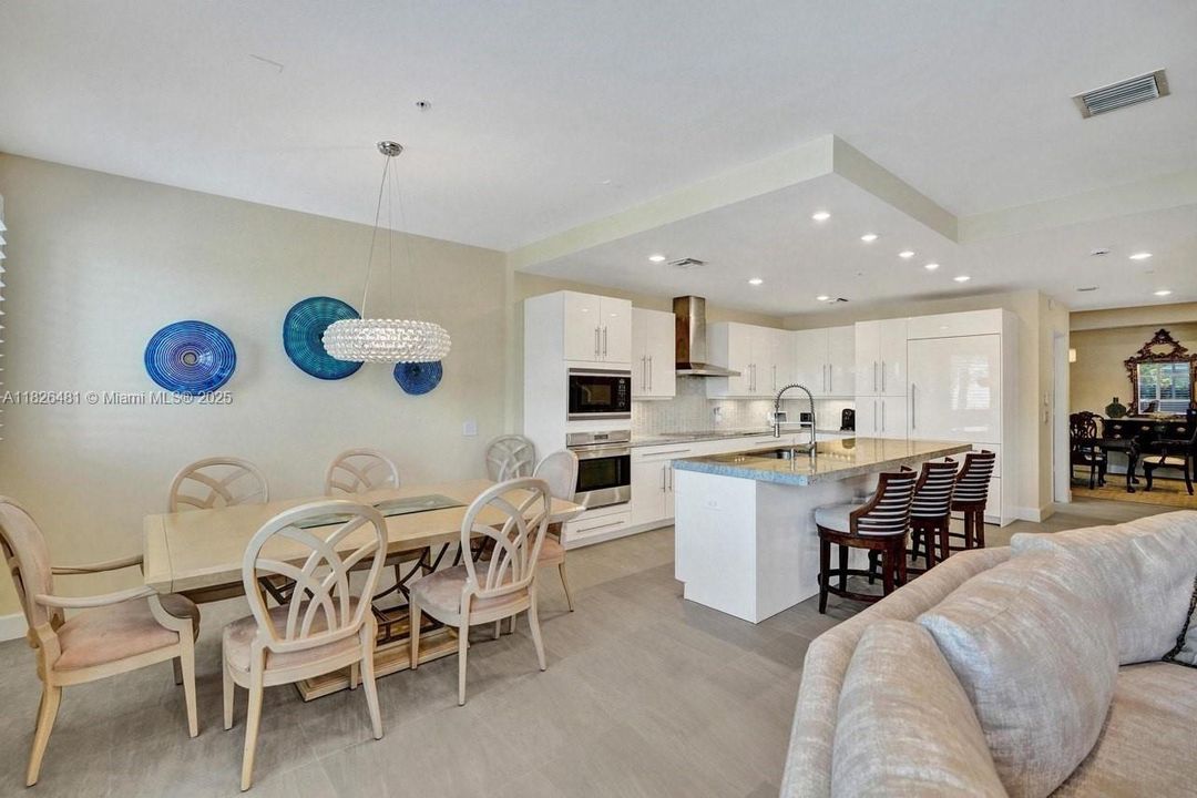 En Venta: $2,390,000 (4 camas, 4 baños, 3228 Pies cuadrados)