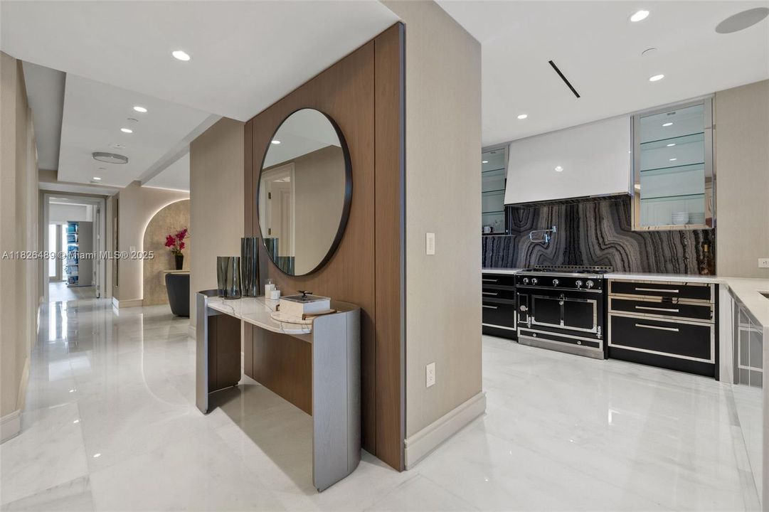 For Sale: $7,999,999 (4 beds, 5 baths, 2987 Square Feet)