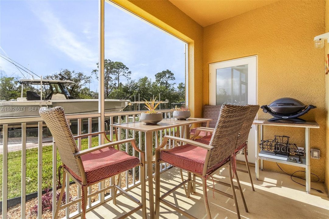 For Sale: $359,900 (3 beds, 2 baths, 1330 Square Feet)