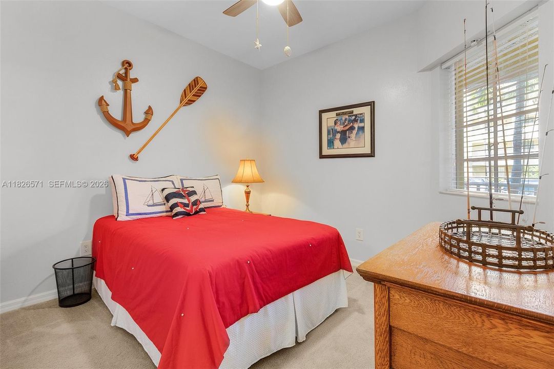 For Sale: $359,900 (3 beds, 2 baths, 1330 Square Feet)