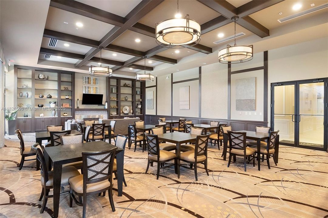 Recently Rented: $4,500 (4 beds, 3 baths, 1714 Square Feet)