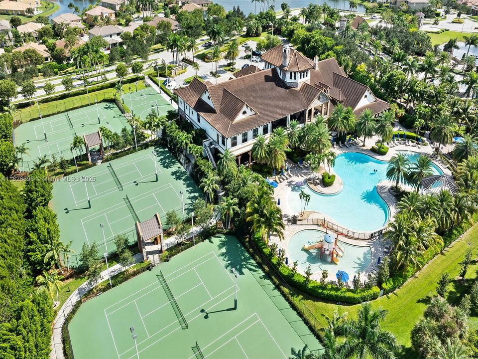 Recently Rented: $4,500 (4 beds, 3 baths, 1714 Square Feet)