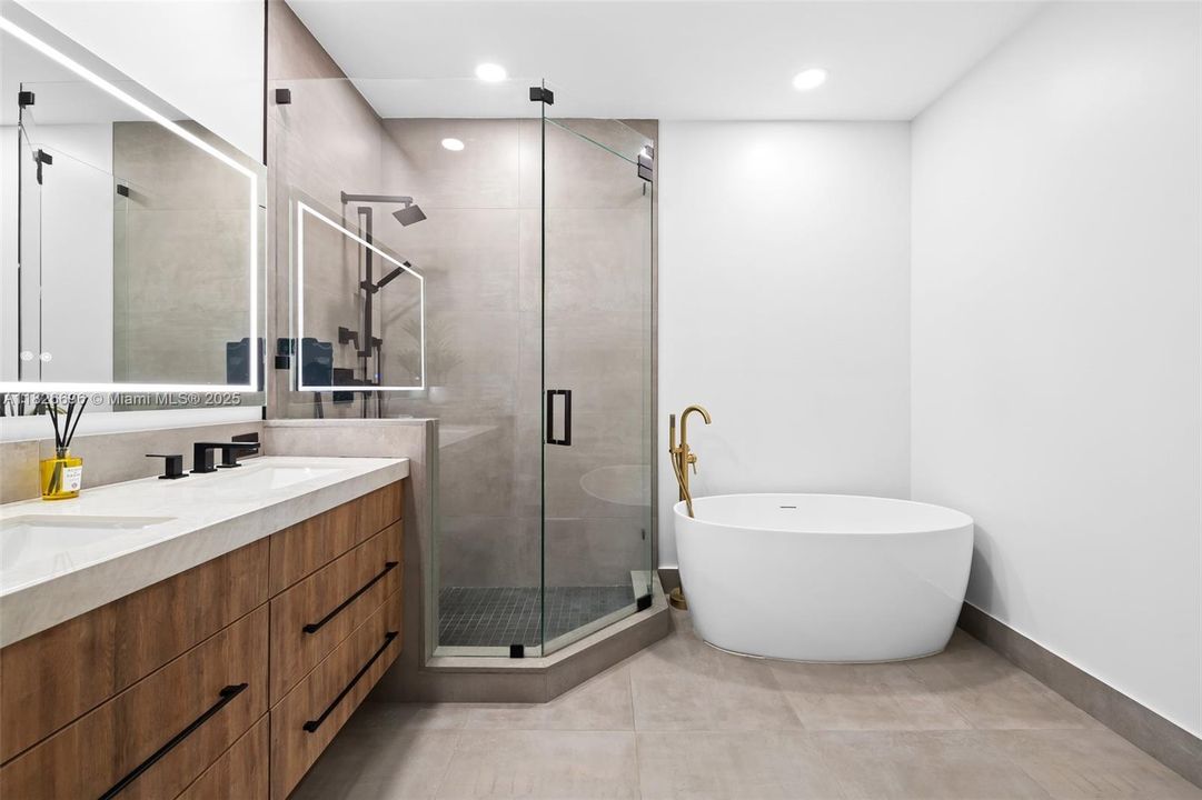 Primary Bath with soaking tub