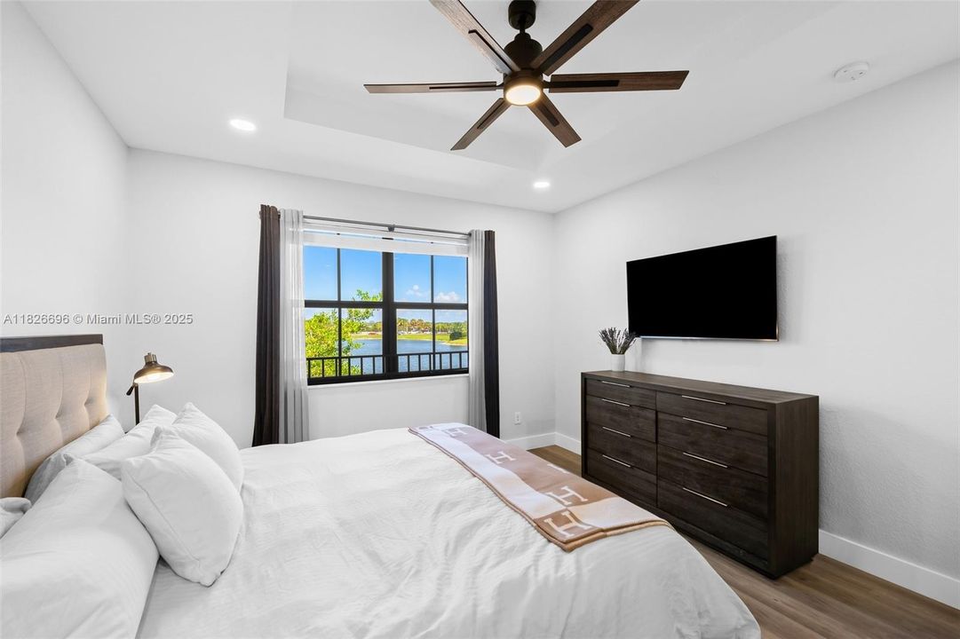 Recently Rented: $4,500 (4 beds, 3 baths, 1714 Square Feet)