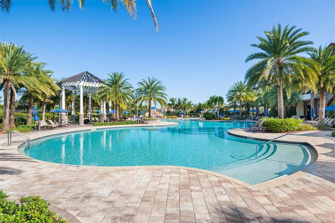 Recently Rented: $4,500 (4 beds, 3 baths, 1714 Square Feet)