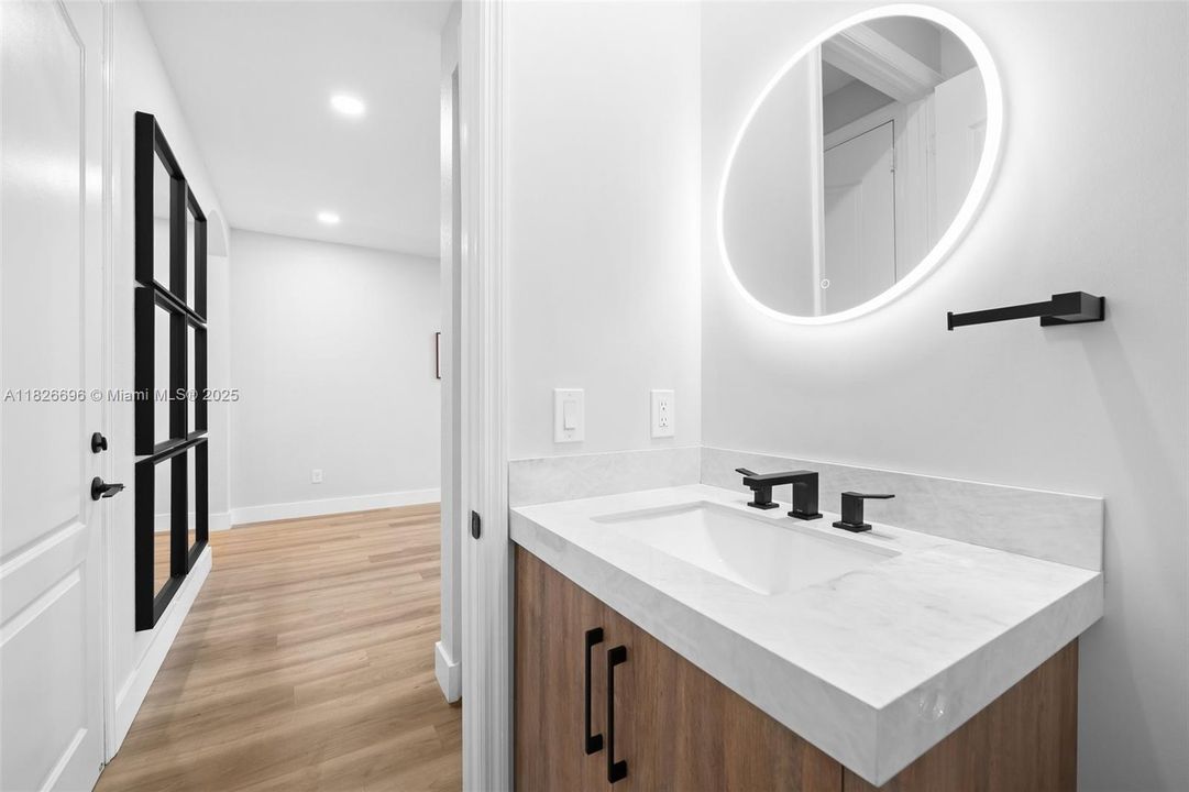 Recently Rented: $4,500 (4 beds, 3 baths, 1714 Square Feet)