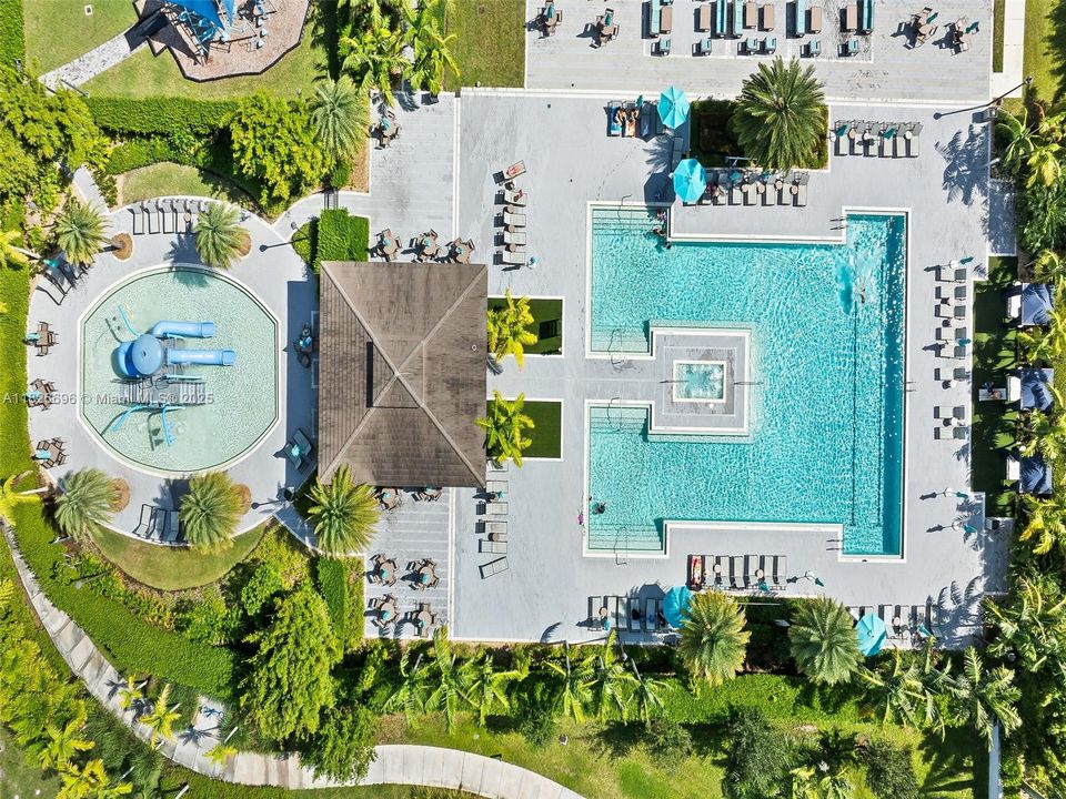 Recently Rented: $4,500 (4 beds, 3 baths, 1714 Square Feet)