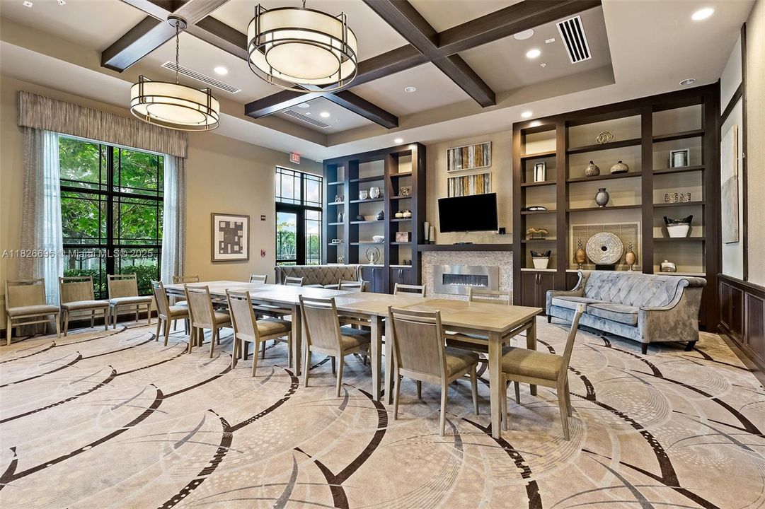 Recently Rented: $4,500 (4 beds, 3 baths, 1714 Square Feet)