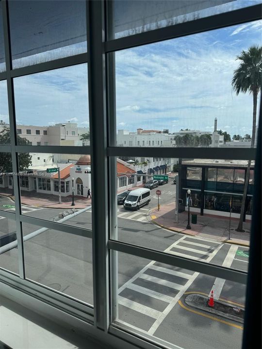 For Sale: $7,590,000 (33 beds, 33 baths, 270 Square Feet)