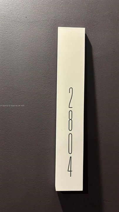 For Sale: $1,495,000 (3 beds, 3 baths, 1660 Square Feet)