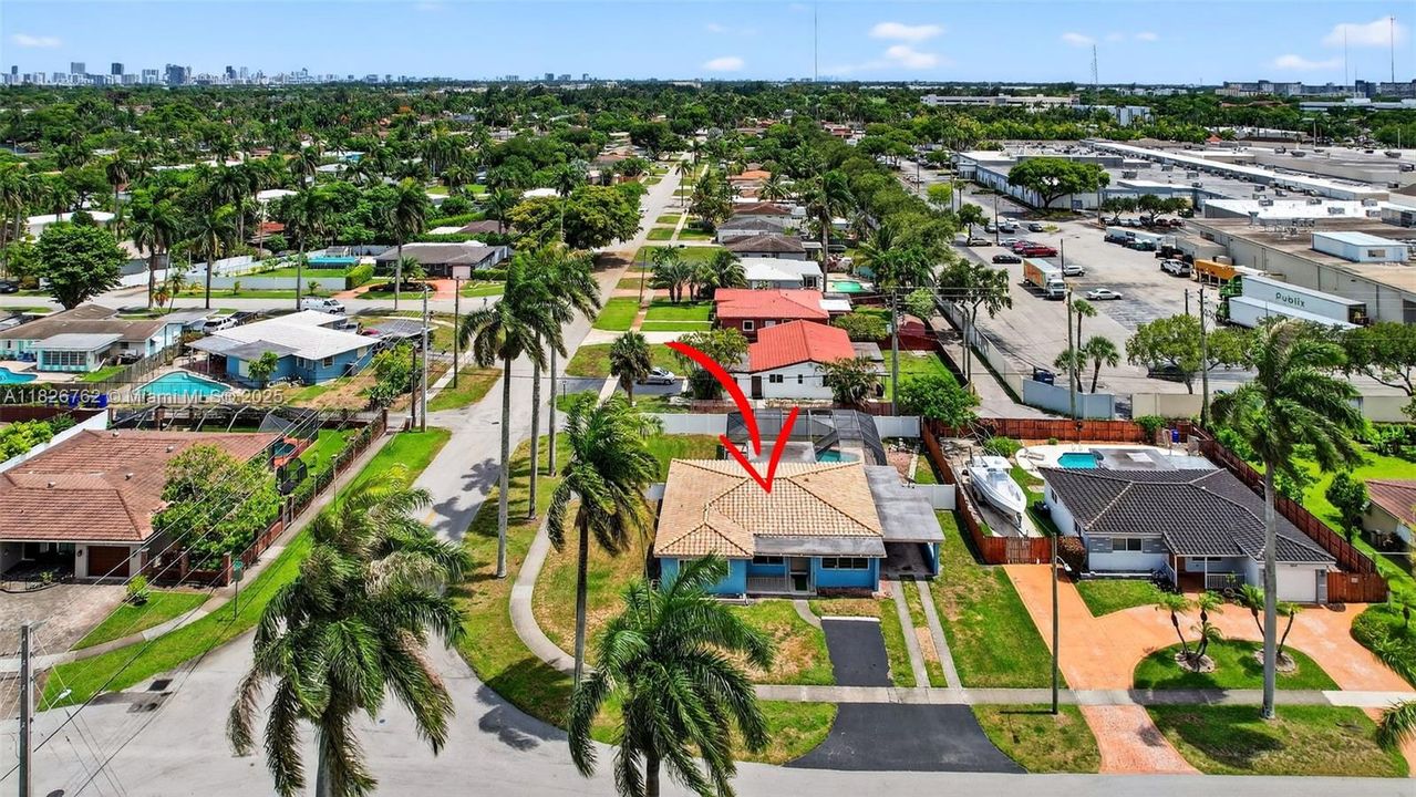 Vendido Recientemente: $575,000 (3 camas, 2 baños, 1714 Pies cuadrados)