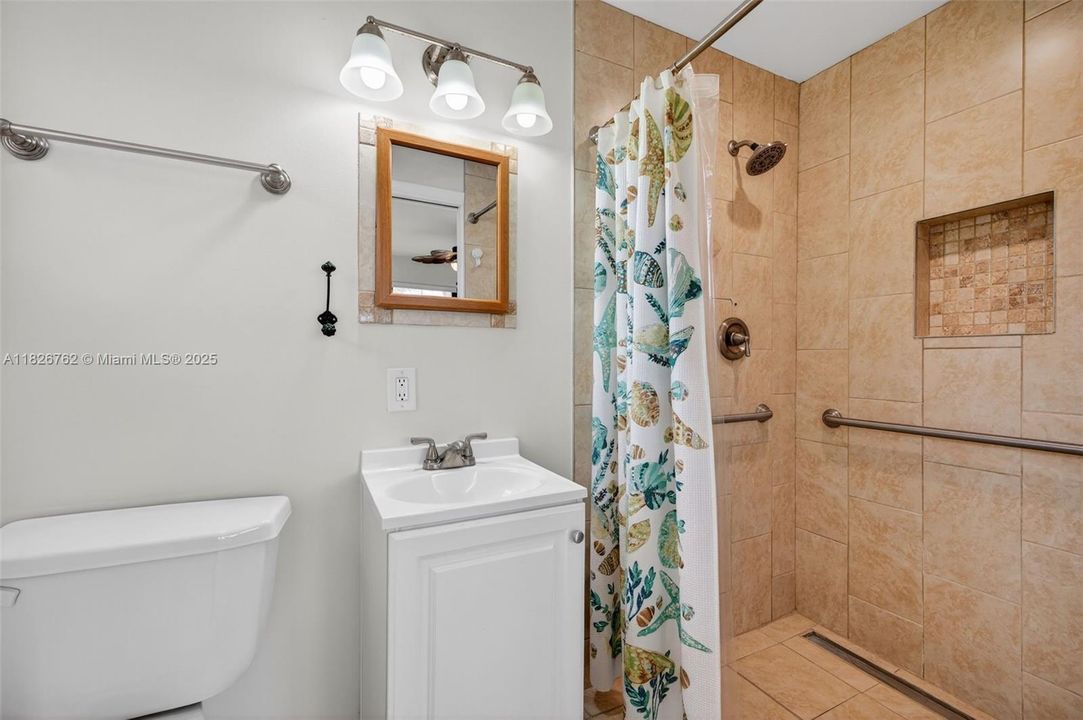 Vendido Recientemente: $575,000 (3 camas, 2 baños, 1714 Pies cuadrados)