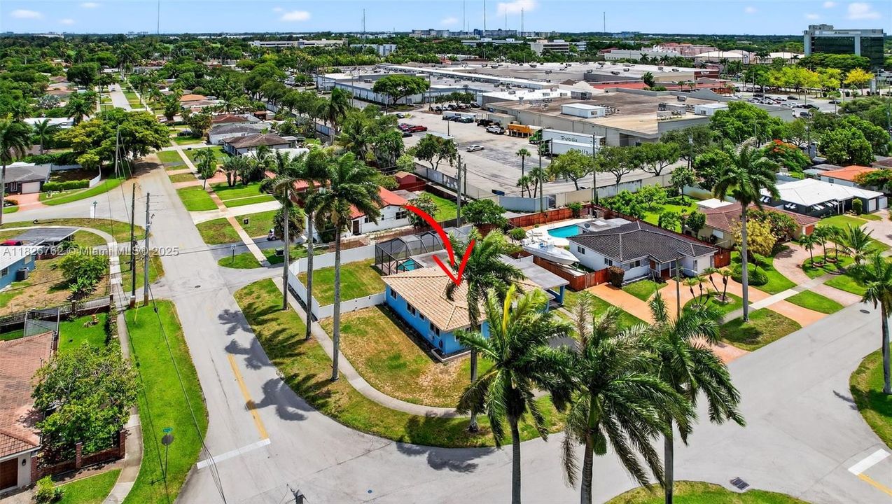 Vendido Recientemente: $575,000 (3 camas, 2 baños, 1714 Pies cuadrados)