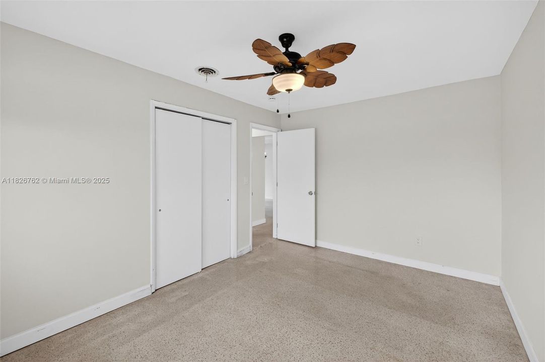 Vendido Recientemente: $575,000 (3 camas, 2 baños, 1714 Pies cuadrados)