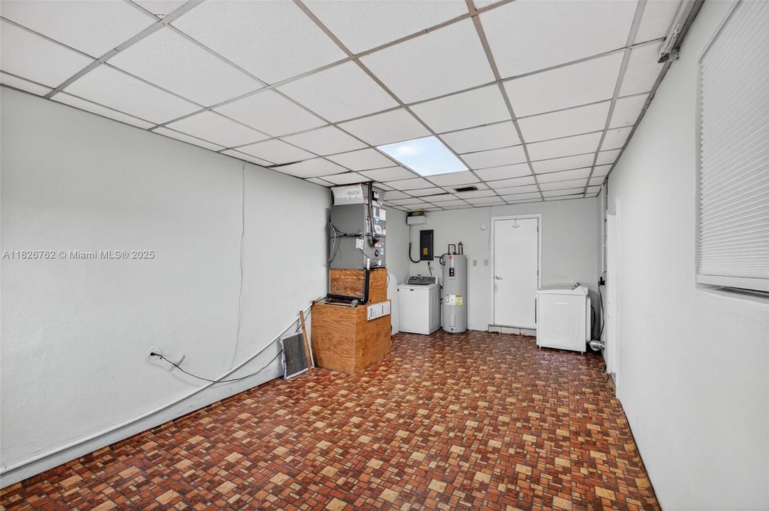 Vendido Recientemente: $575,000 (3 camas, 2 baños, 1714 Pies cuadrados)