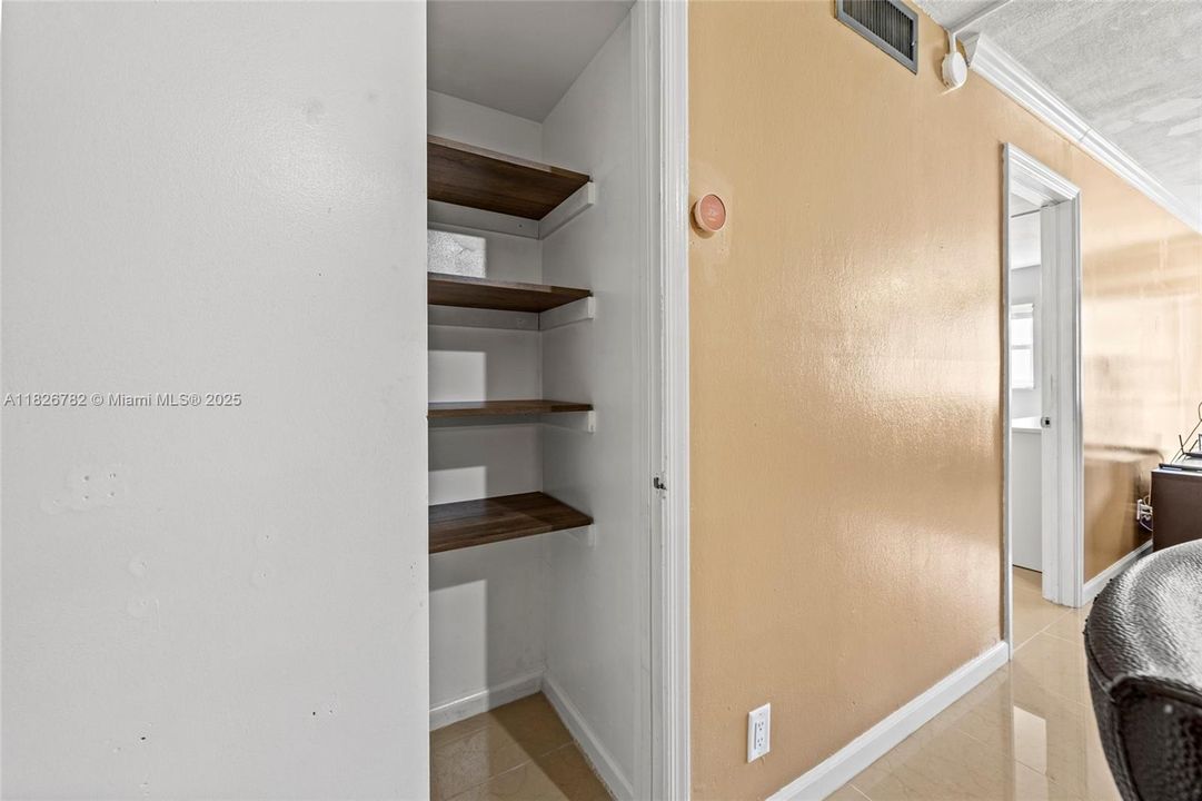 Recently Sold: $210,000 (2 beds, 2 baths, 1000 Square Feet)