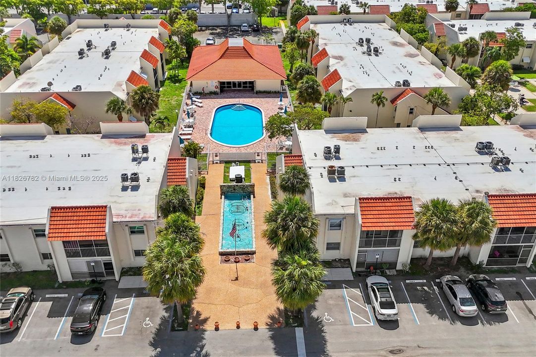 Recently Sold: $210,000 (2 beds, 2 baths, 1000 Square Feet)