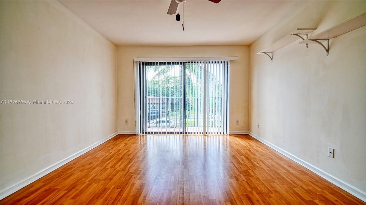 For Sale: $515,000 (3 beds, 2 baths, 2457 Square Feet)