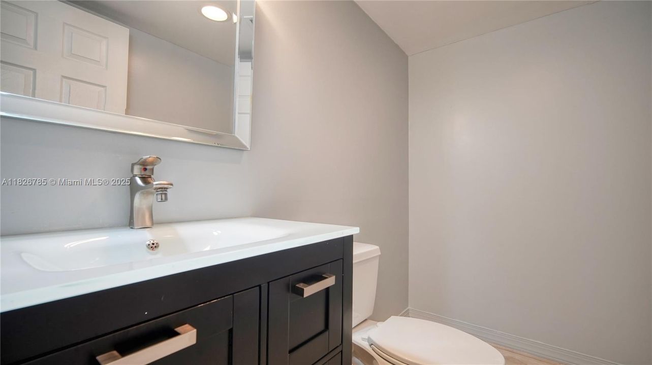 For Sale: $515,000 (3 beds, 2 baths, 2457 Square Feet)